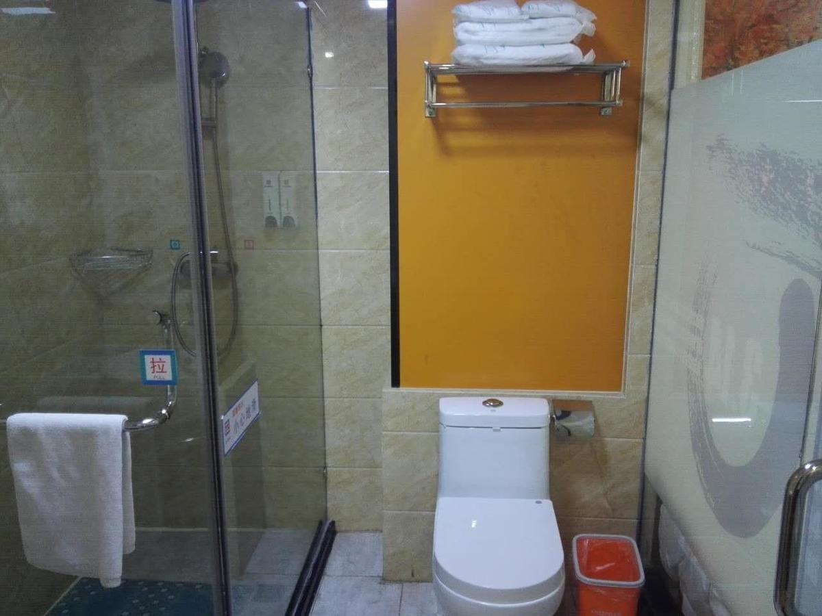 Pai Hotel Zhanjiang Xuwen Exterior photo