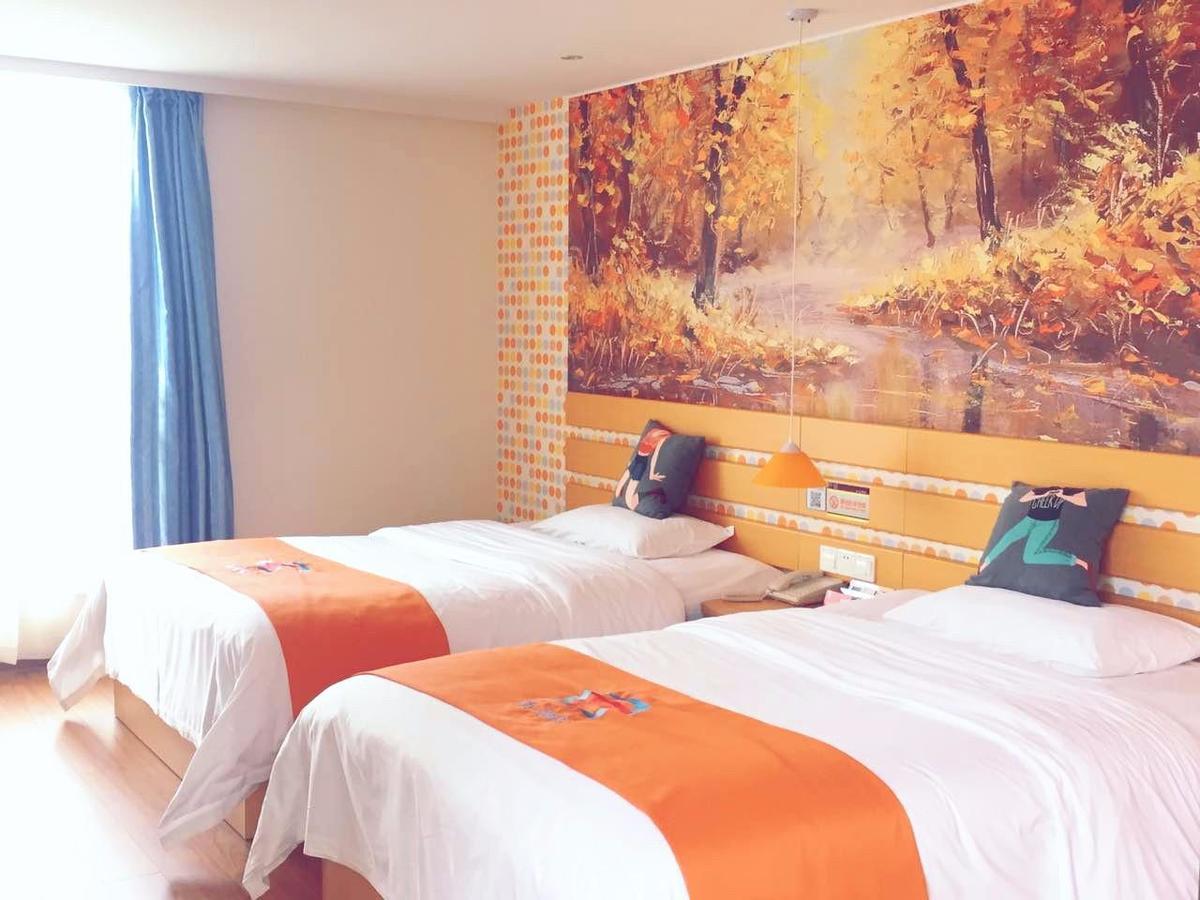 Pai Hotel Zhanjiang Xuwen Exterior photo