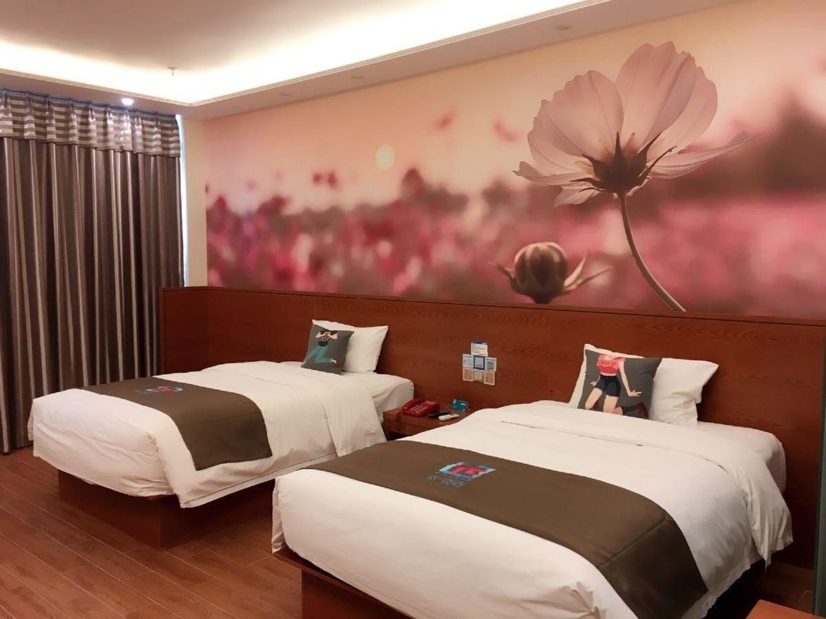 Pai Hotel Zhanjiang Xuwen Exterior photo