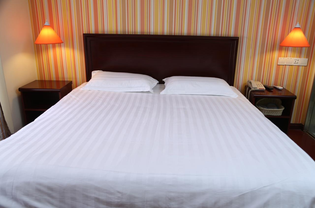 Pai Hotel Zhanjiang Xuwen Exterior photo